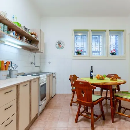 Apartment Central Split Appartement *