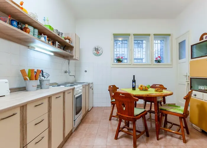 Apartment Central Split Appartement *